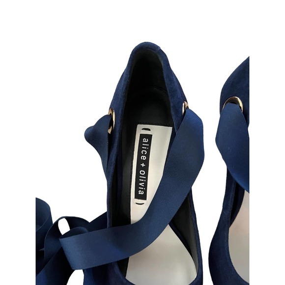 Alice + Olivia Blue Suede Heels with‎ Ribbon Ties Size 6.5/37 - Picture 2 of 9